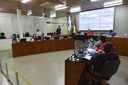 Câmara apresenta projetos de reforma do telhado e da Praça da Democracia