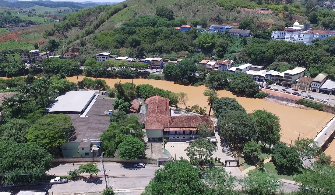 Câmara e Prefeitura fazem parceria para captação de energia fotovoltaica