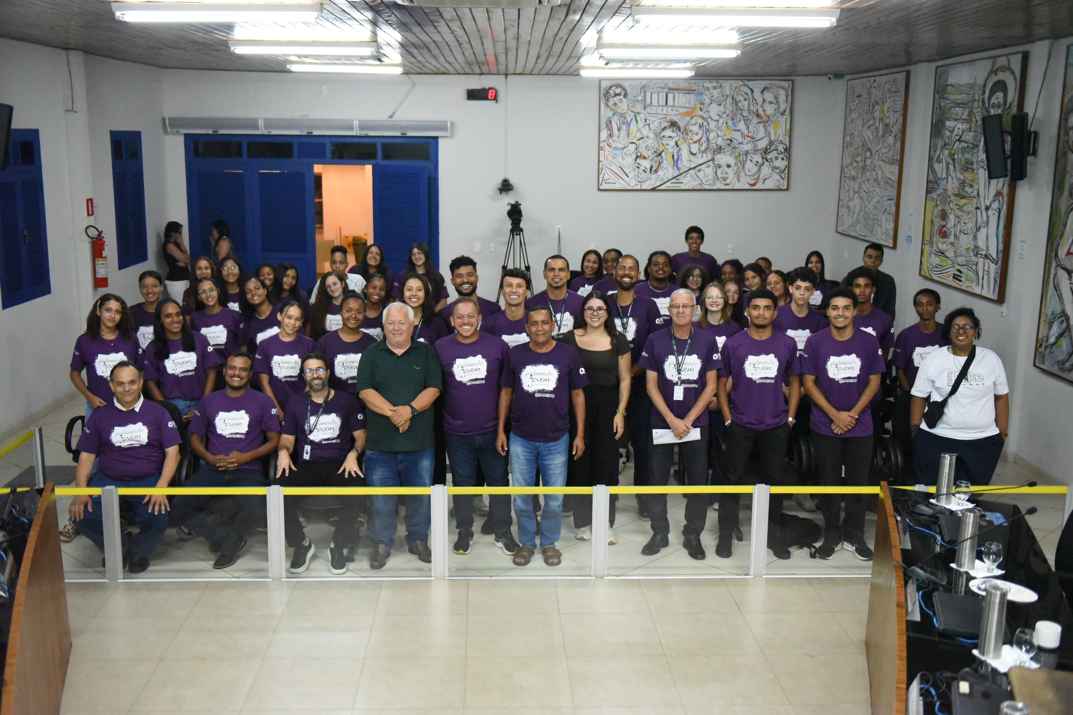 Câmara lança Parlamento Jovem 2026 com debate sobre inclusão e neurodivergência