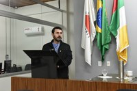 Cidadão denuncia demora em consultas e cobra atendimentos por profissionais especialistas 
