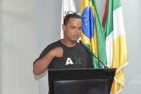 Cidadão faz cobranças na Tribuna Livre por melhorias no bairro São Pedro