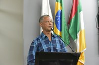 Cidadão faz críticas à política local durante participação na Tribuna Livre