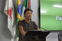 Em requerimento, vereador cobra por demolição de imóveis na Vila Oliveira