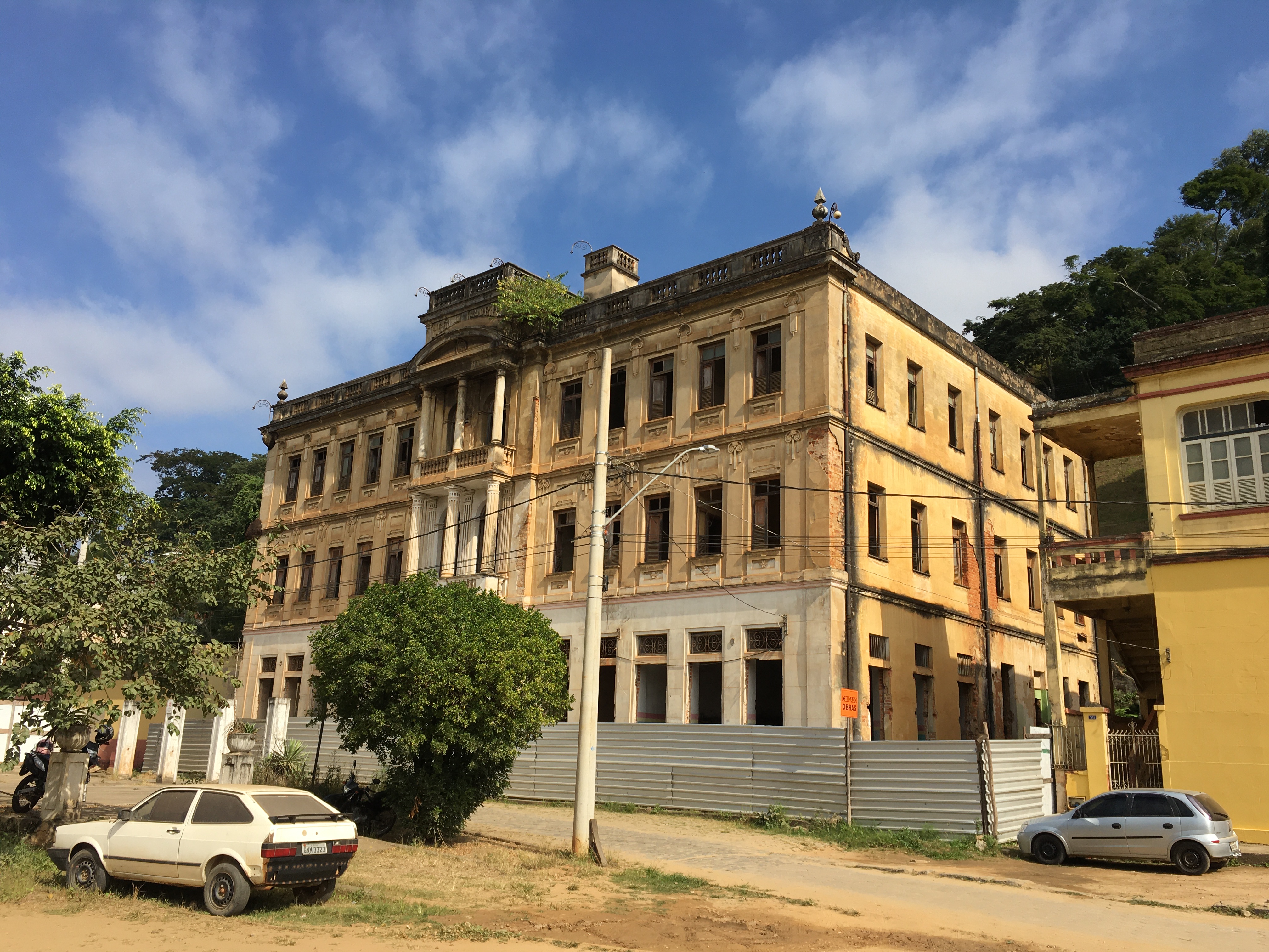 Lei que transfere R$ 7,5 milhões para restauração do Hotel Glória já está em vigor