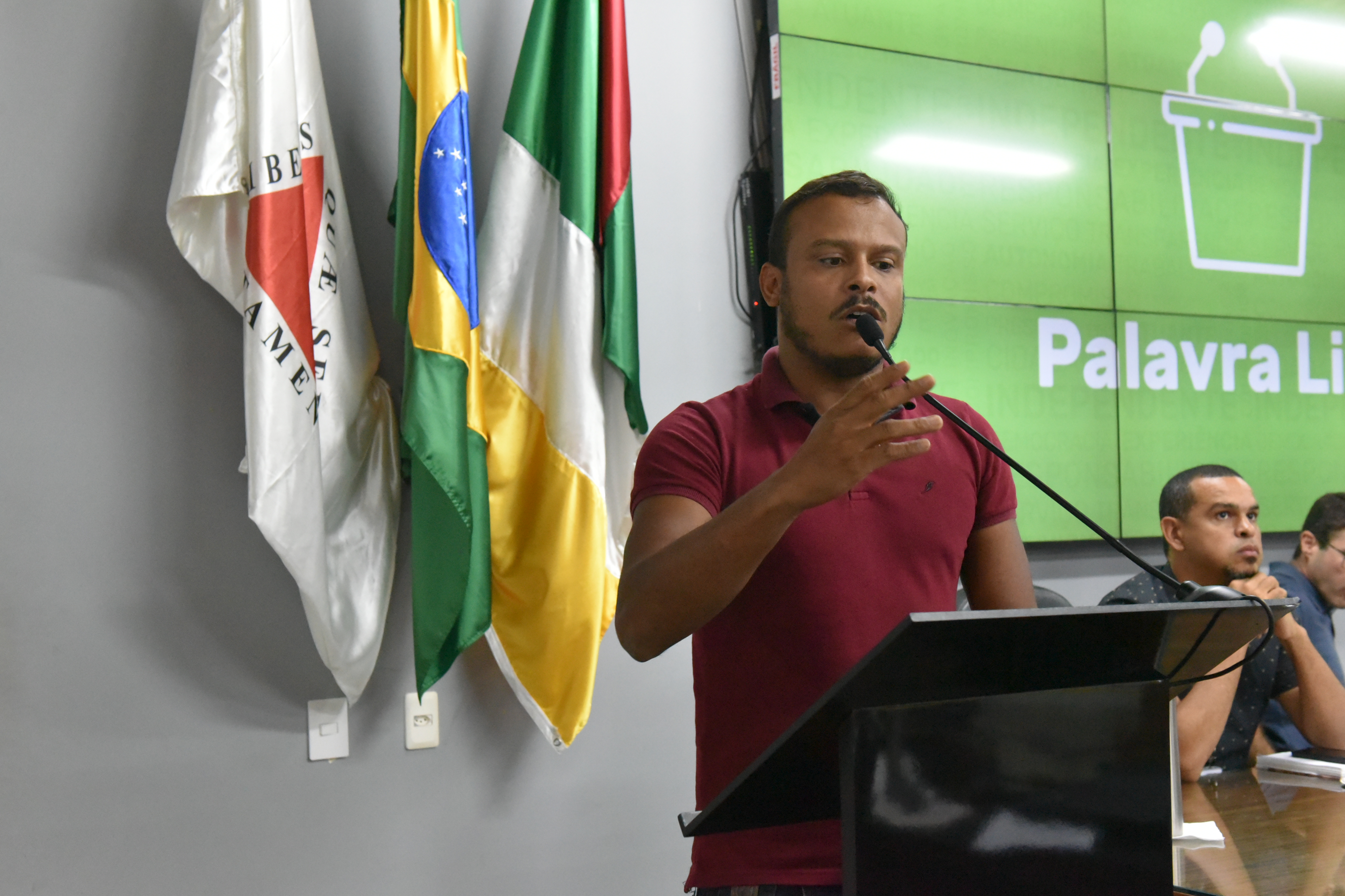 Qualidade da água de mina no Pacheco é objeto de requerimento à Prefeitura