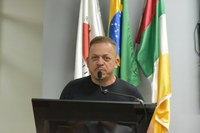 Questionamentos sobre conservação de equipamentos de pavimentação pautam requerimento