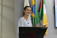 Secretária expõe cenário da alfabetização e defende mudanças no ensino de Inglês