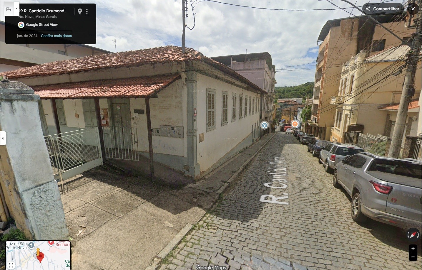 Situação de casarão antigo na rua Cantídio Drumond é objeto de requerimento à Prefeitura