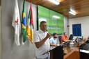 Vereador cobra troca de lâmpadas em vias e praças do Município Vereador cobra troca de lâmpadas em vias e praças do Município