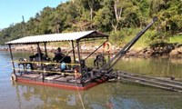 Vereador pede explicações sobre atividades de extração e garimpo no Rio Piranga