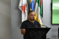 Vereador quer informações sobre aquisição e aplicação de massa asfáltica 