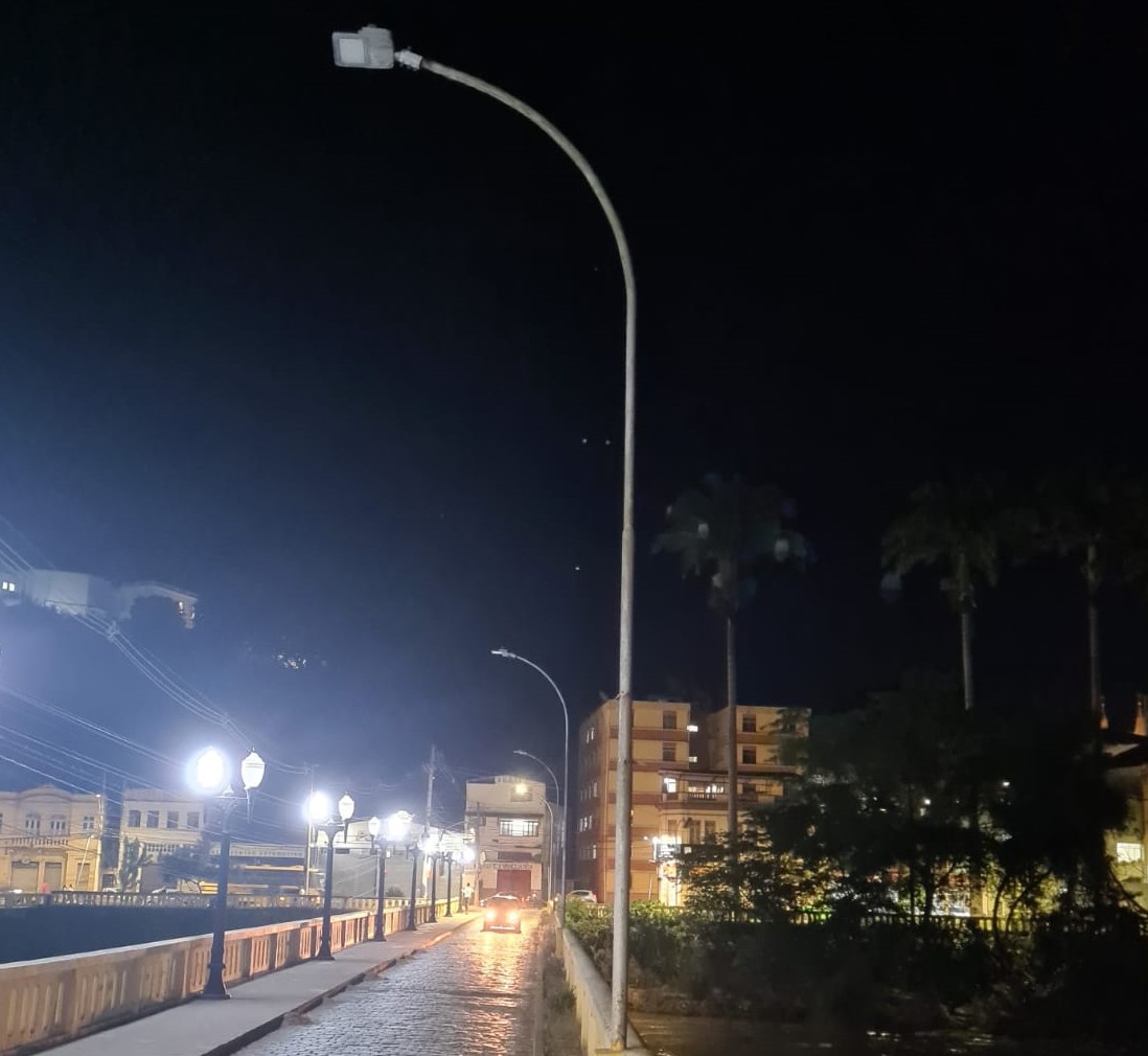 Vereador quer informações sobre manutenção da iluminação pública do Município