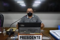 Vereador quer solução para o trânsito da rua Professor Raymundo Martiniano Ferreira