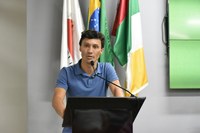 Vereador questiona ausência de placas de identificação de vias no Vale do Sereno